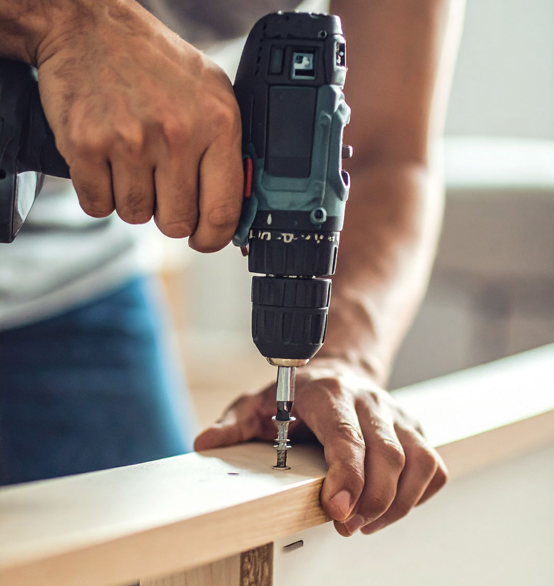 Montagen, Demontagen und Kleinumbauten